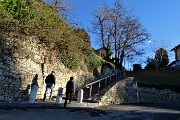 17 La scaletta di salita alla Chiesa di San Sebastiano